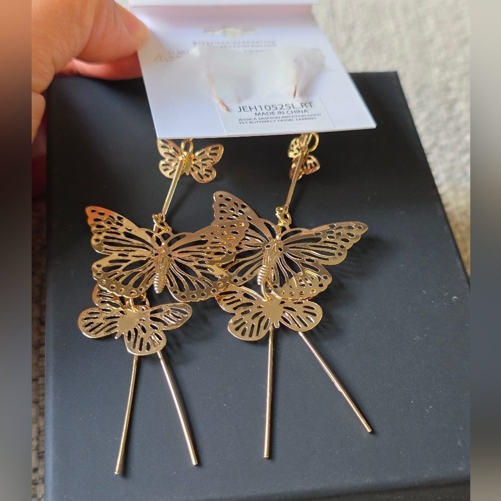 Jessica Simpson Elegant Gold Tone Butterfly Dangle Earrings - Picture 10 of 13